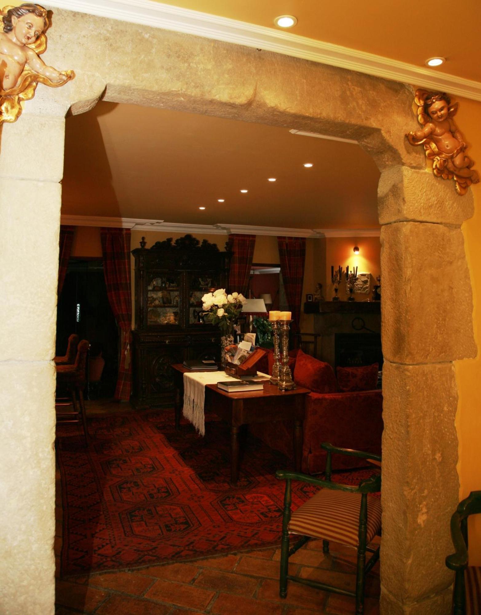 Hotel Almud Sallent de Gállego Buitenkant foto