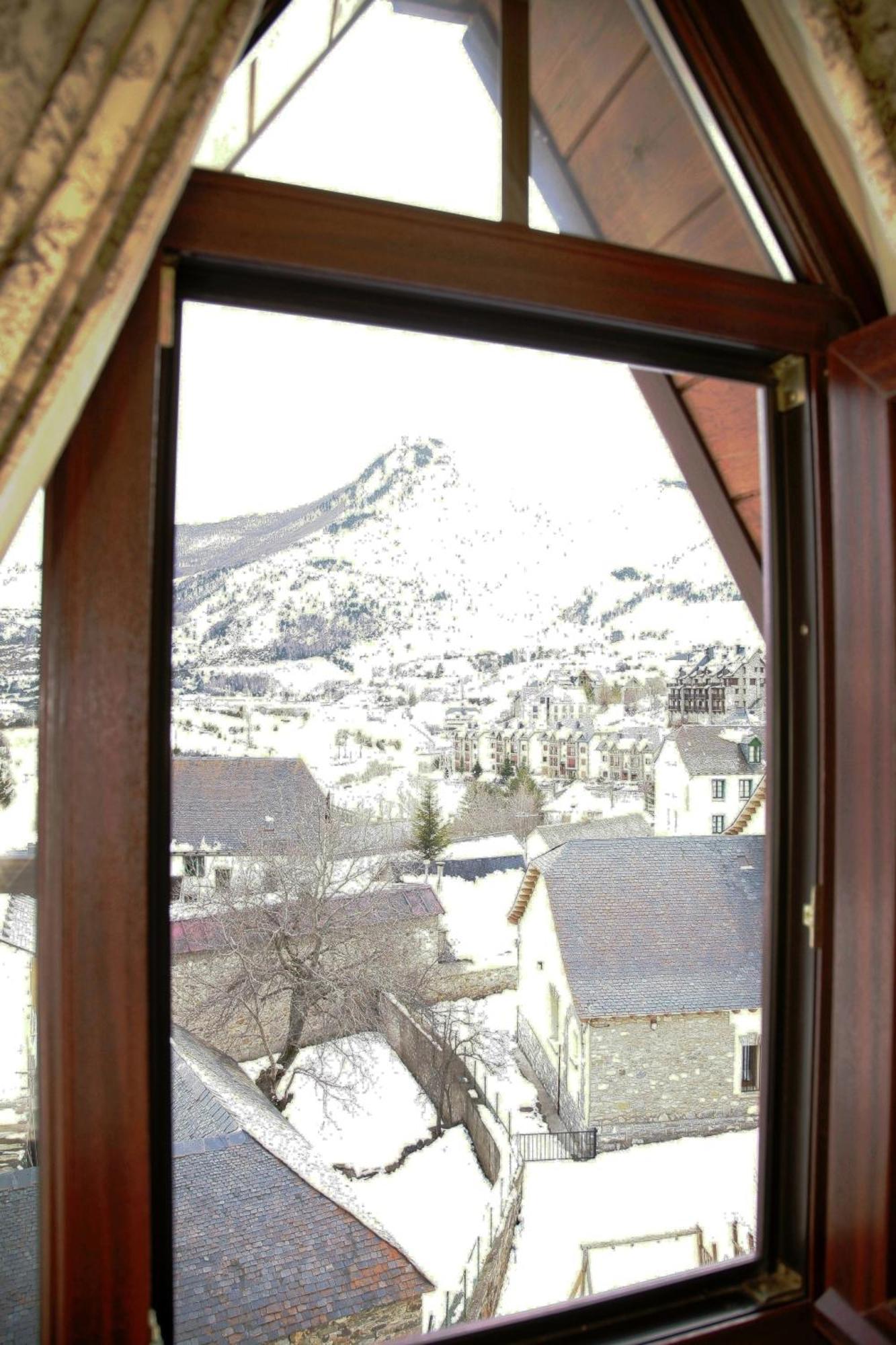 Hotel Almud Sallent de Gállego Kamer foto