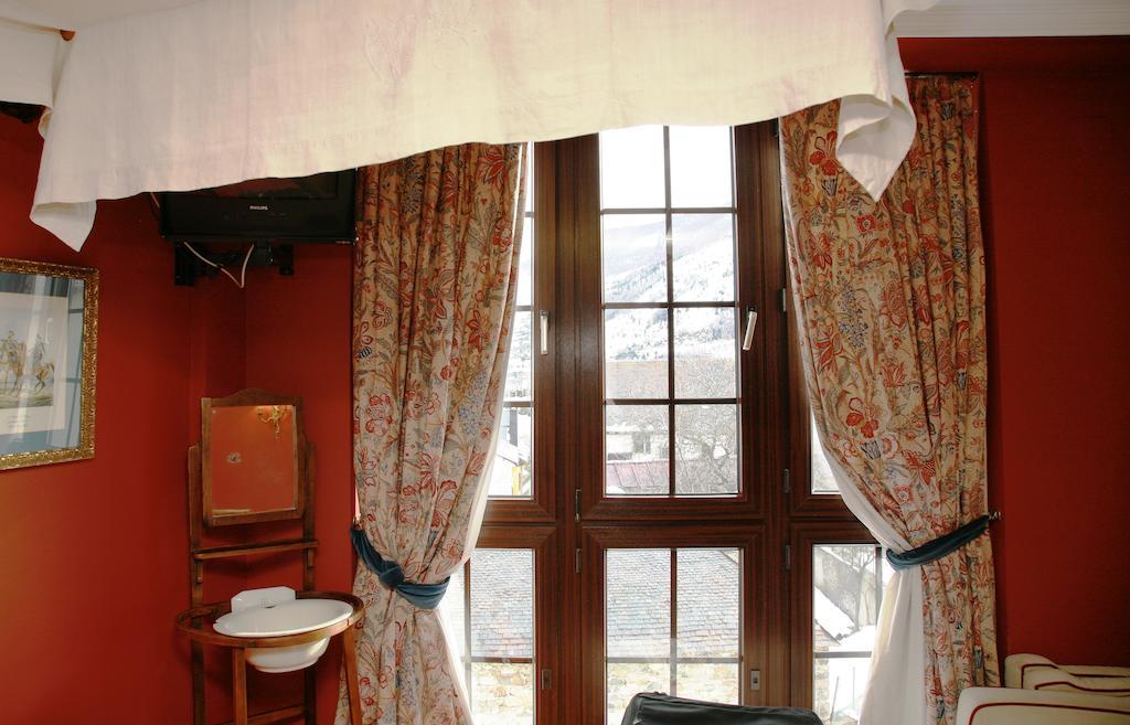 Hotel Almud Sallent de Gállego Kamer foto